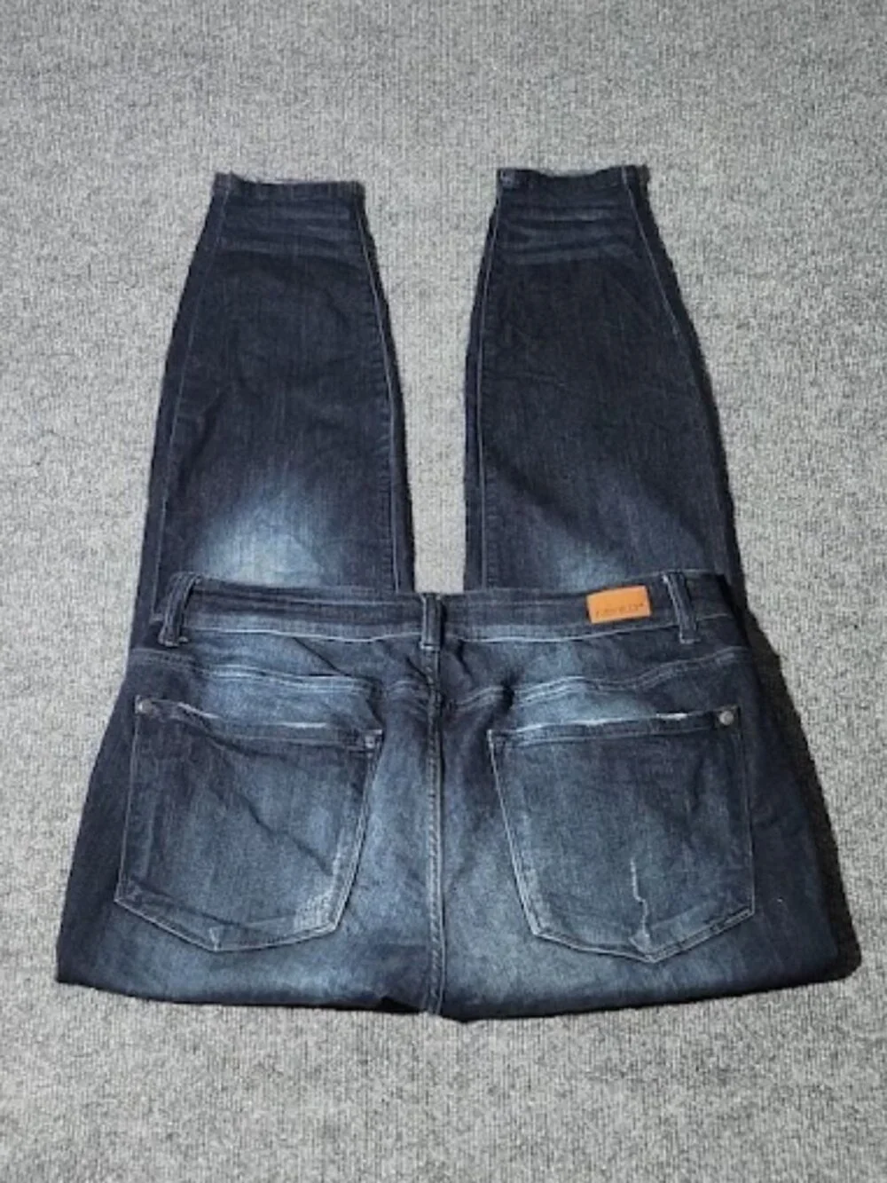 Judy Blue Woman's Skinny Fit Jeans Size 14W - Picture 3 of 5